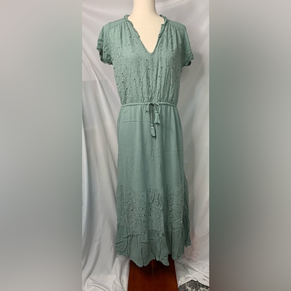 Sonoma Dresses & Skirts - Sonoma Women’s Gauze Eyelet Tiered Maxi Dress size medium